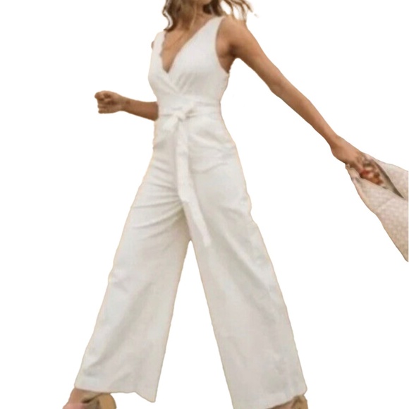 NWOT CHINO by ANTHRO white wide leg palazzo jumpsuit w/ scalloped v neck wrap 6 - Picture 2 of 10